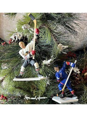 Brett Bobby Hull Starting Lineup Vintage Christmas Tree Ornaments 1996 Retro
